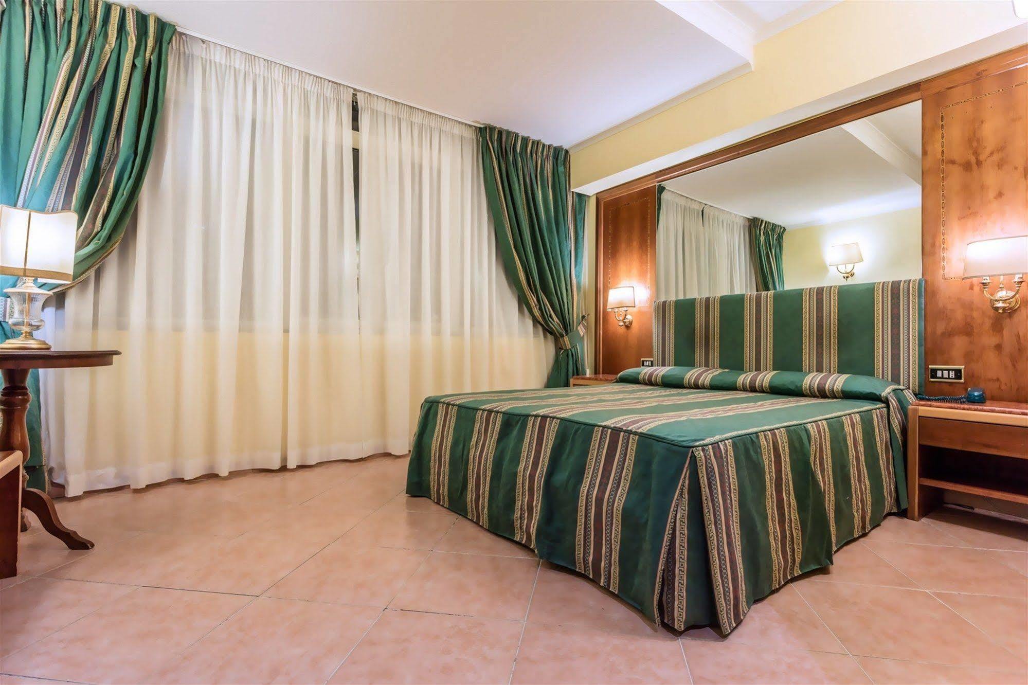 Raeli Hotel Archimede Rome Luaran gambar